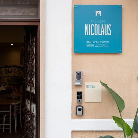 Bed and Breakfast Palazzo Nicolaus Del Lungomare Bari Esterno foto