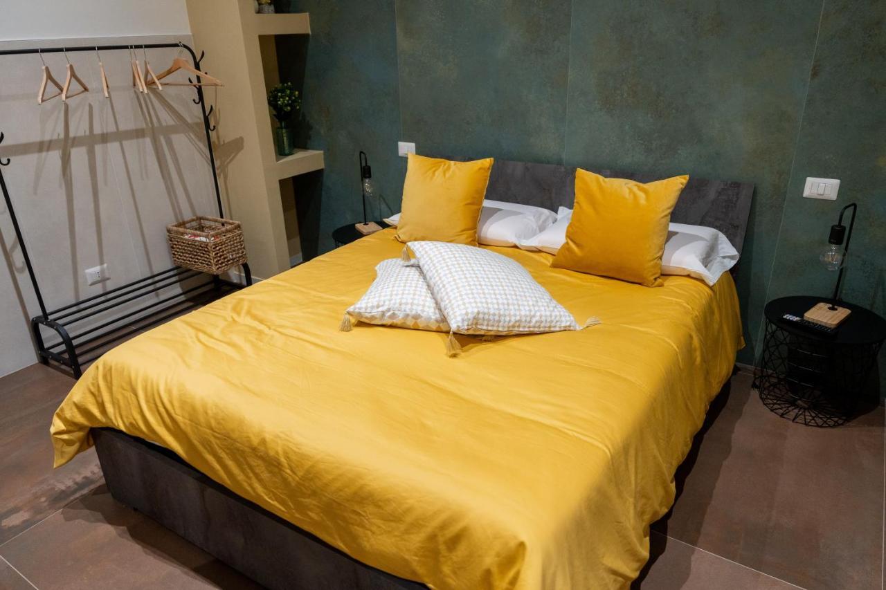 Bed and Breakfast Palazzo Nicolaus Del Lungomare Bari Esterno foto