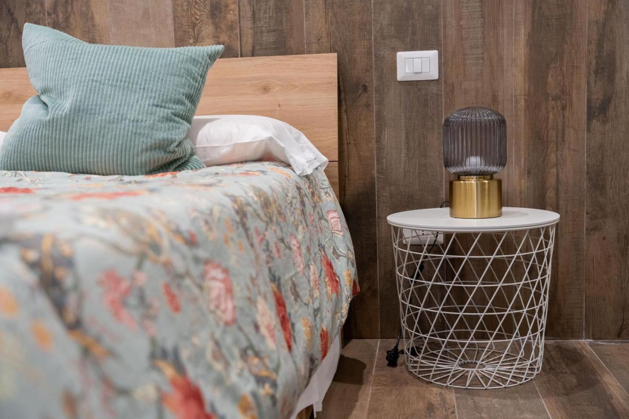 Bed and Breakfast Palazzo Nicolaus Del Lungomare Bari Esterno foto