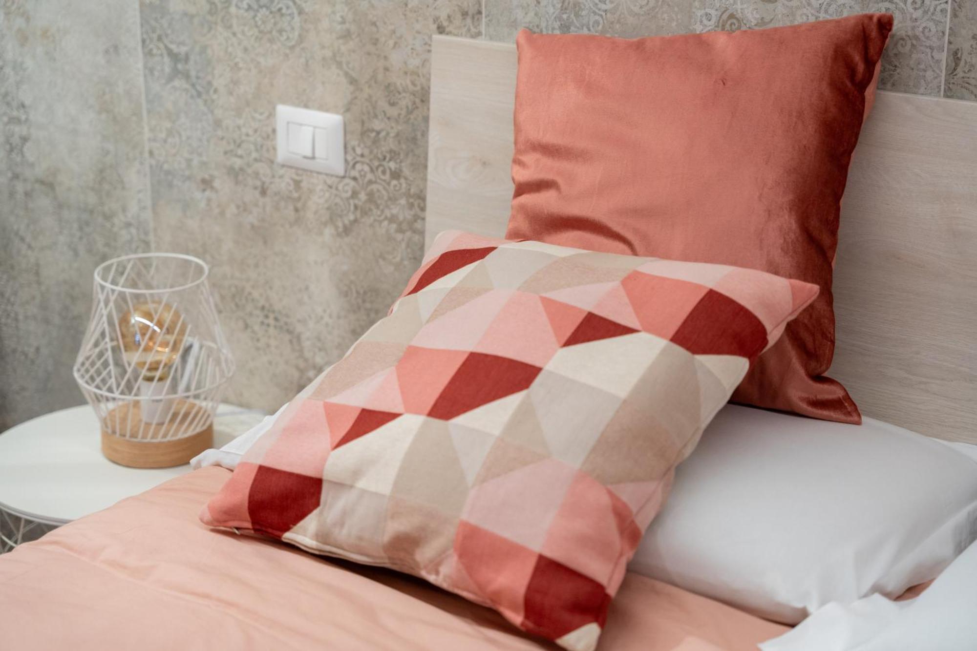 Bed and Breakfast Palazzo Nicolaus Del Lungomare Bari Esterno foto