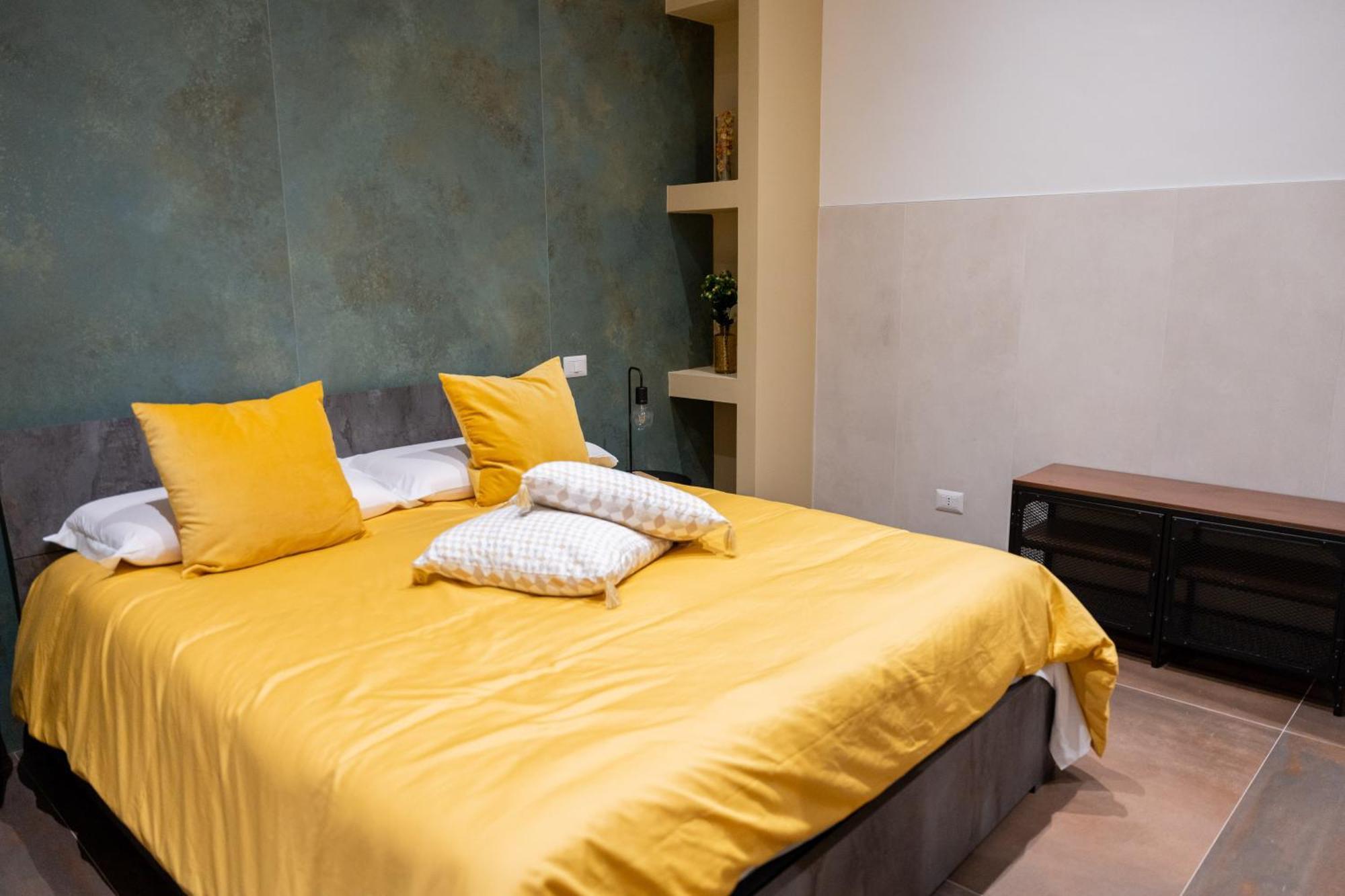 Bed and Breakfast Palazzo Nicolaus Del Lungomare Bari Esterno foto