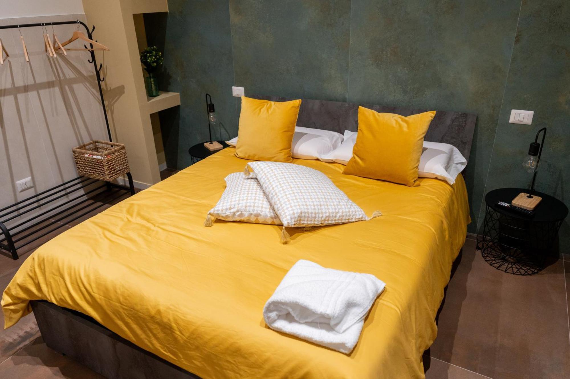 Bed and Breakfast Palazzo Nicolaus Del Lungomare Bari Esterno foto