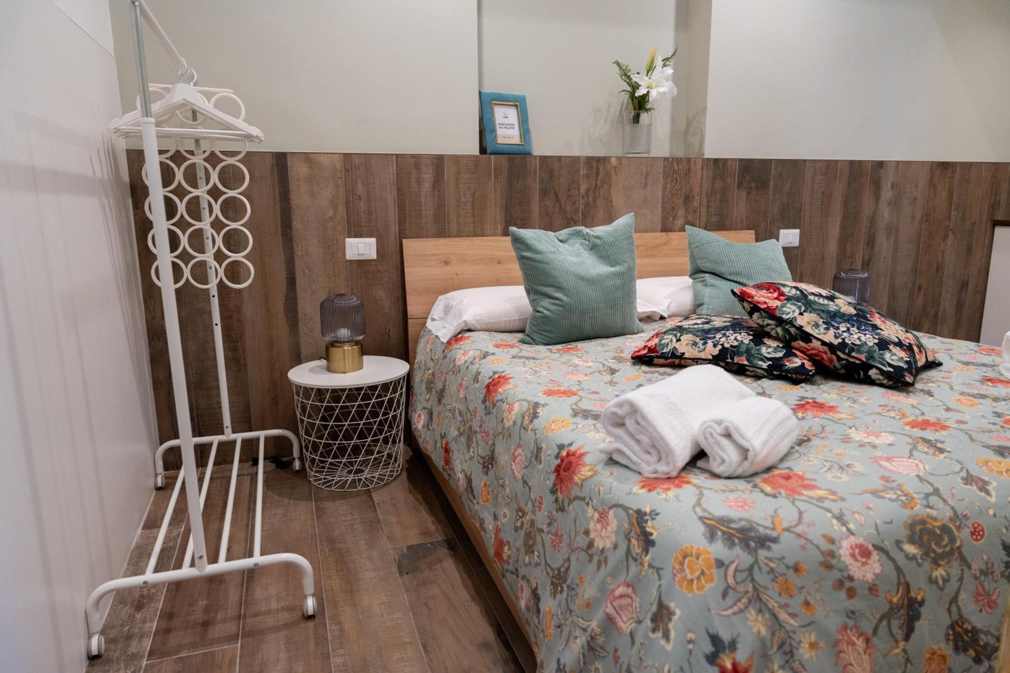 Bed and Breakfast Palazzo Nicolaus Del Lungomare Bari Esterno foto